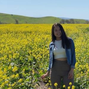 Meet your Posher, Nina